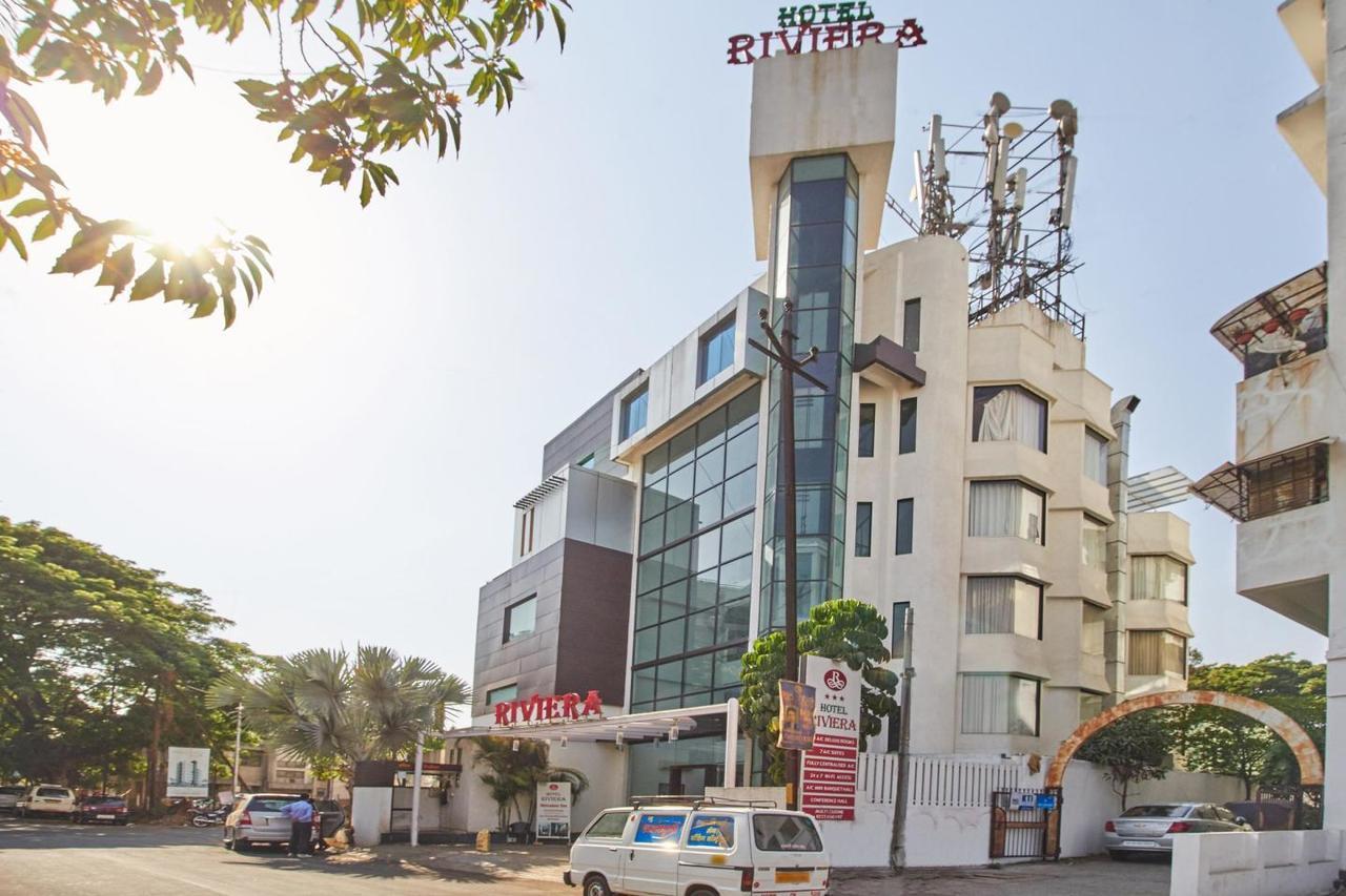 Oyo 10672 Hotel Riviera Nashik Exterior photo