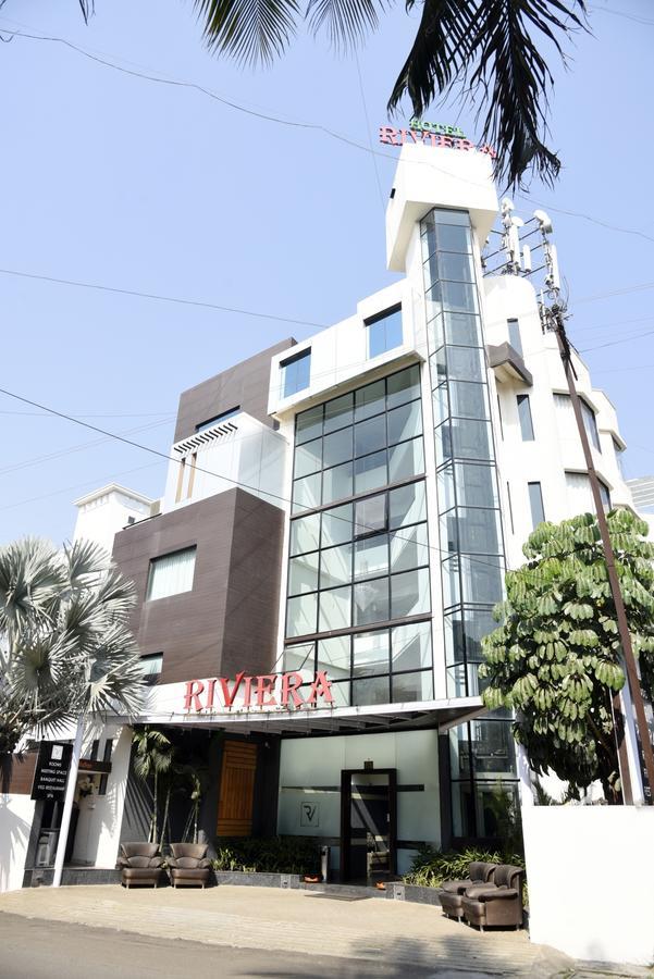 Oyo 10672 Hotel Riviera Nashik Exterior photo